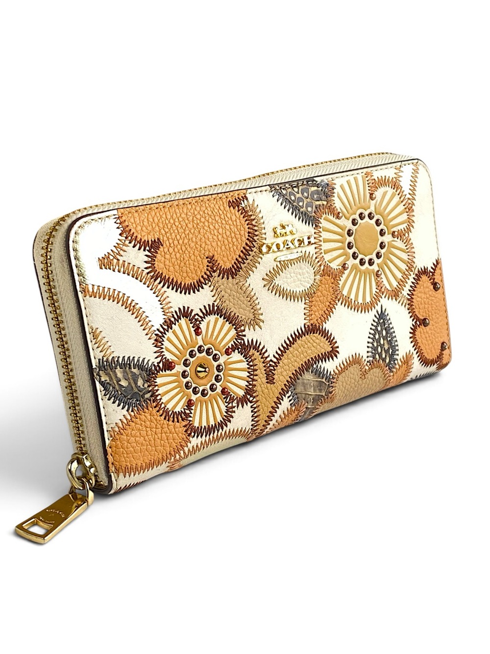 Coach Studded Floral Swagger Floral  Zip Wallet in Cream and Tan